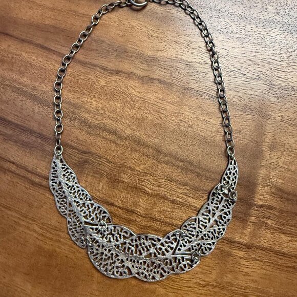 Mexican Silver Filigree Leaf Necklace - Picture 2 of 5